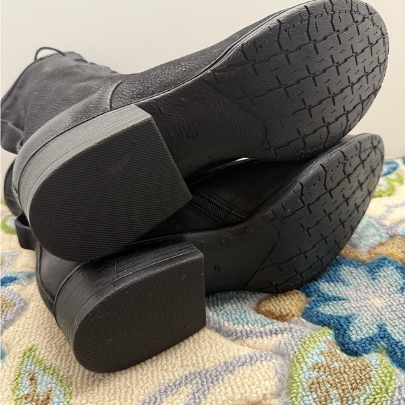 Miz Mooz Nala Combat boots lace up side zip NWOT - Picture 6 of 6